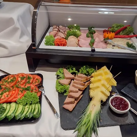 Hotel Złote Arkady Częstochowa Zewnętrze zdjęcie